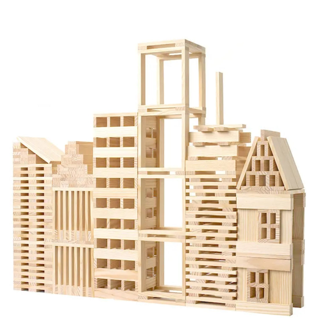 100 piece natural wooden building planks set – Montessori open-ended play Lebanon